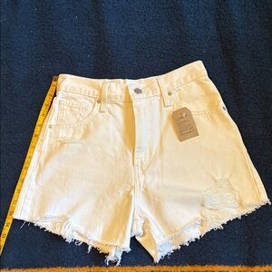 NWT Levi’s White Distressed High waisted mom Women's Denim Shorts
